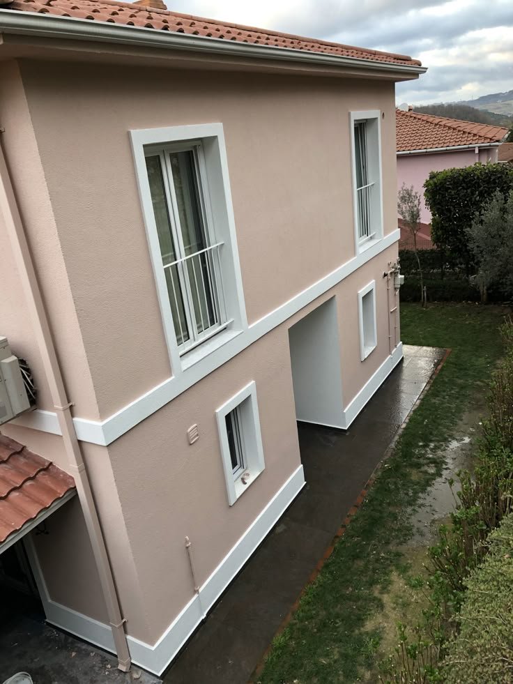 fb80fa87 4eca 405a a5e8 b7d2e334008b